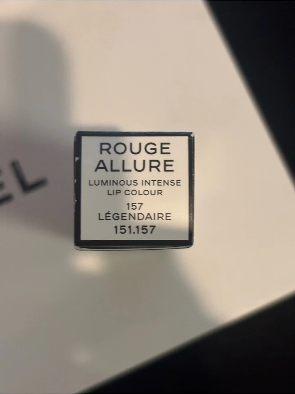 CHANEL Rouge Allure No.5 Légendaire 157 – Gold & White Packaging